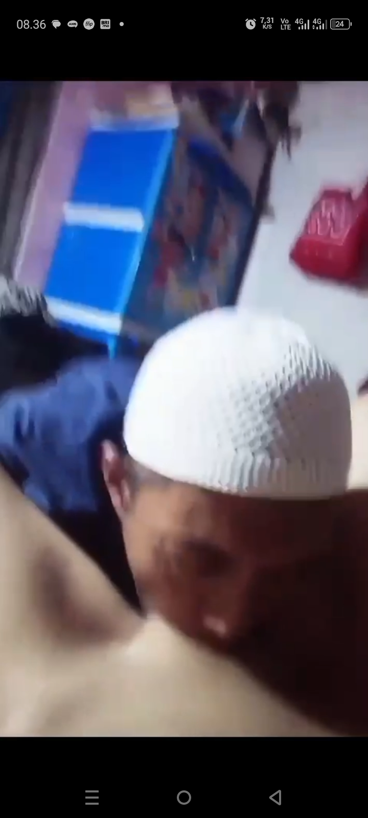 Dientot Paman Sendiri Demi Hp Baru Bokep