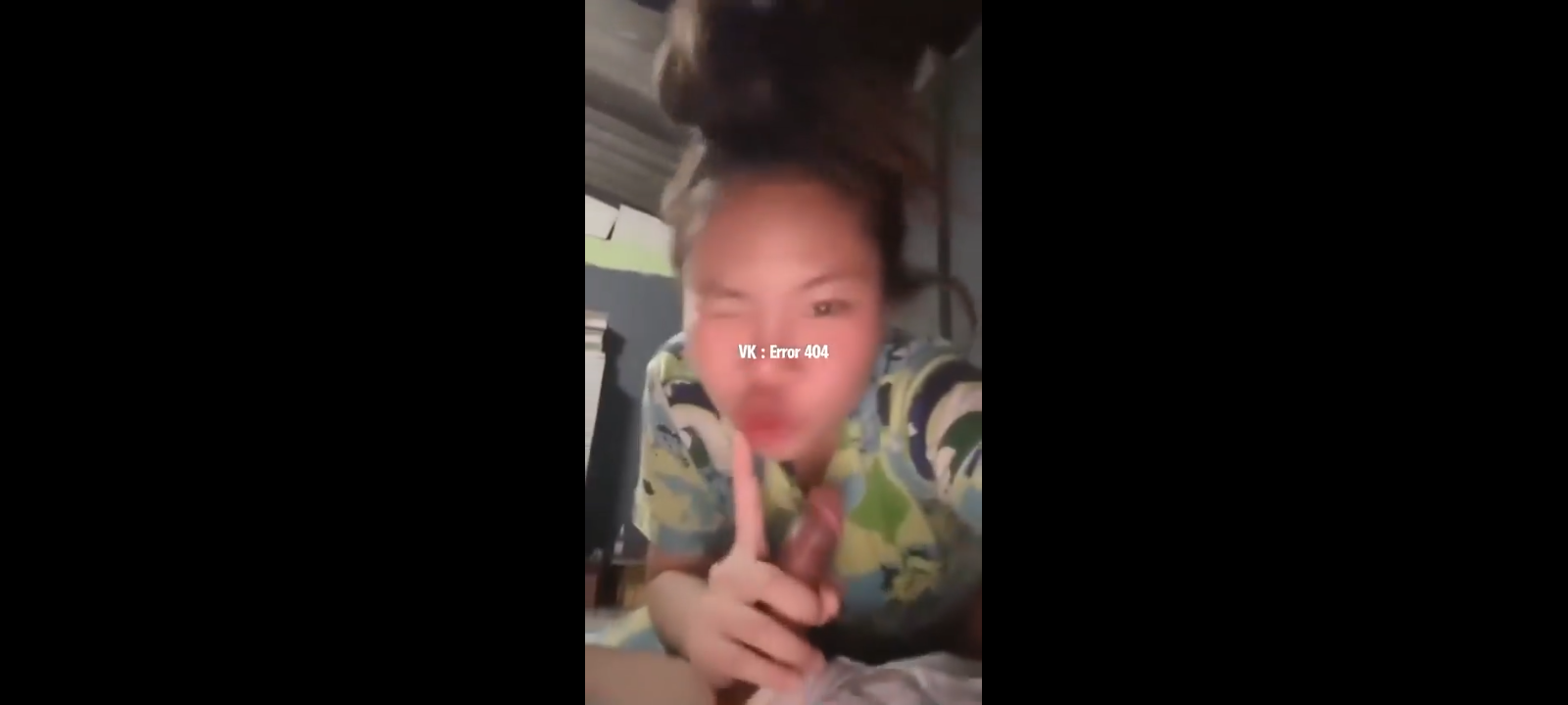 ABG Ngentot Depan Teman Yang Tidur