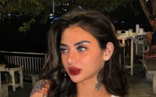 Istri Rapper Yang Dulu Viral